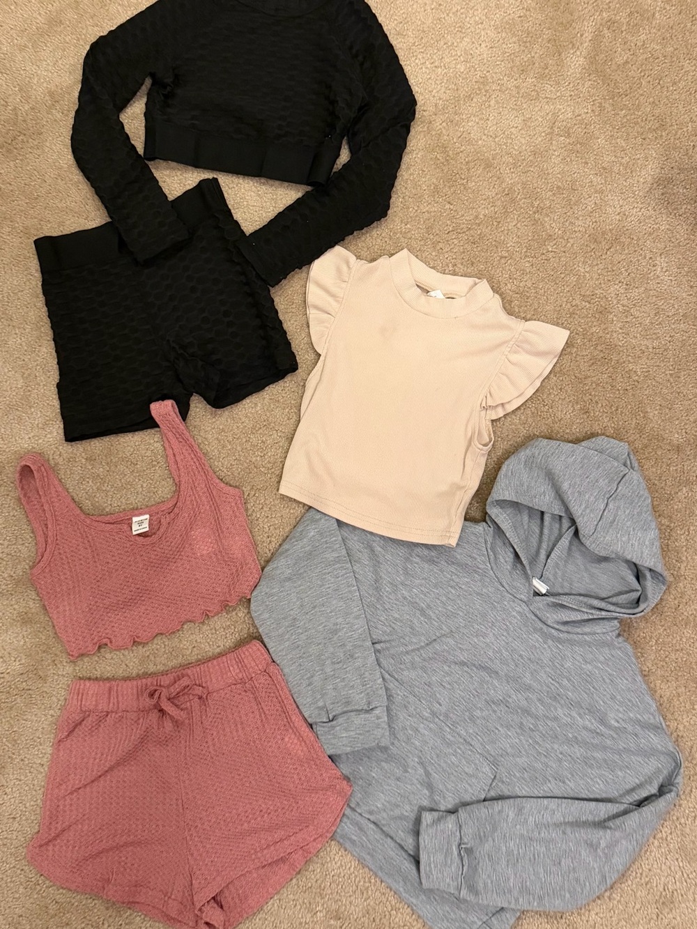 SHEIN Kids 5-Piece Cozy Set in Black, Pink, Beige & Gray